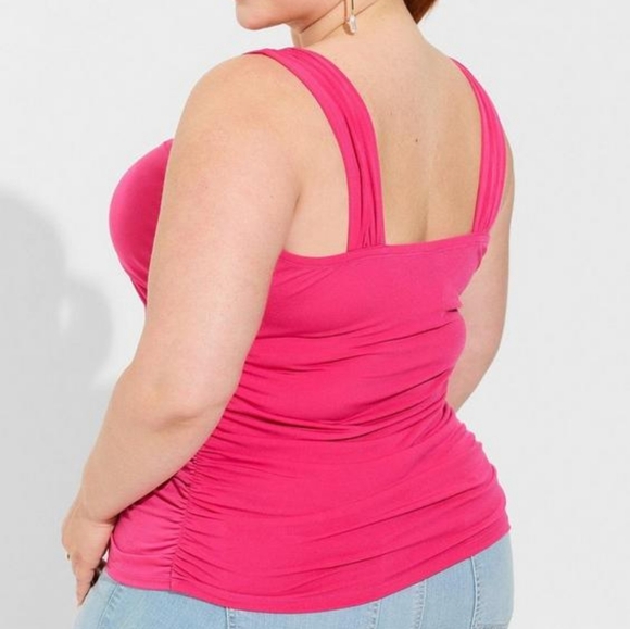 Torrid Size 0 Studio Knit Sweetheart Twist Top Pink - Picture 3 of 4